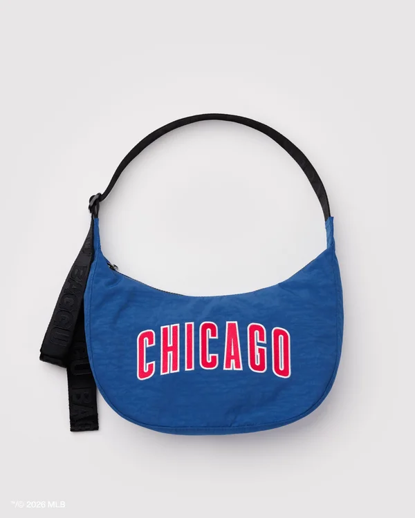 Medium Nylon Crescent Bag - Chicago Cubs™